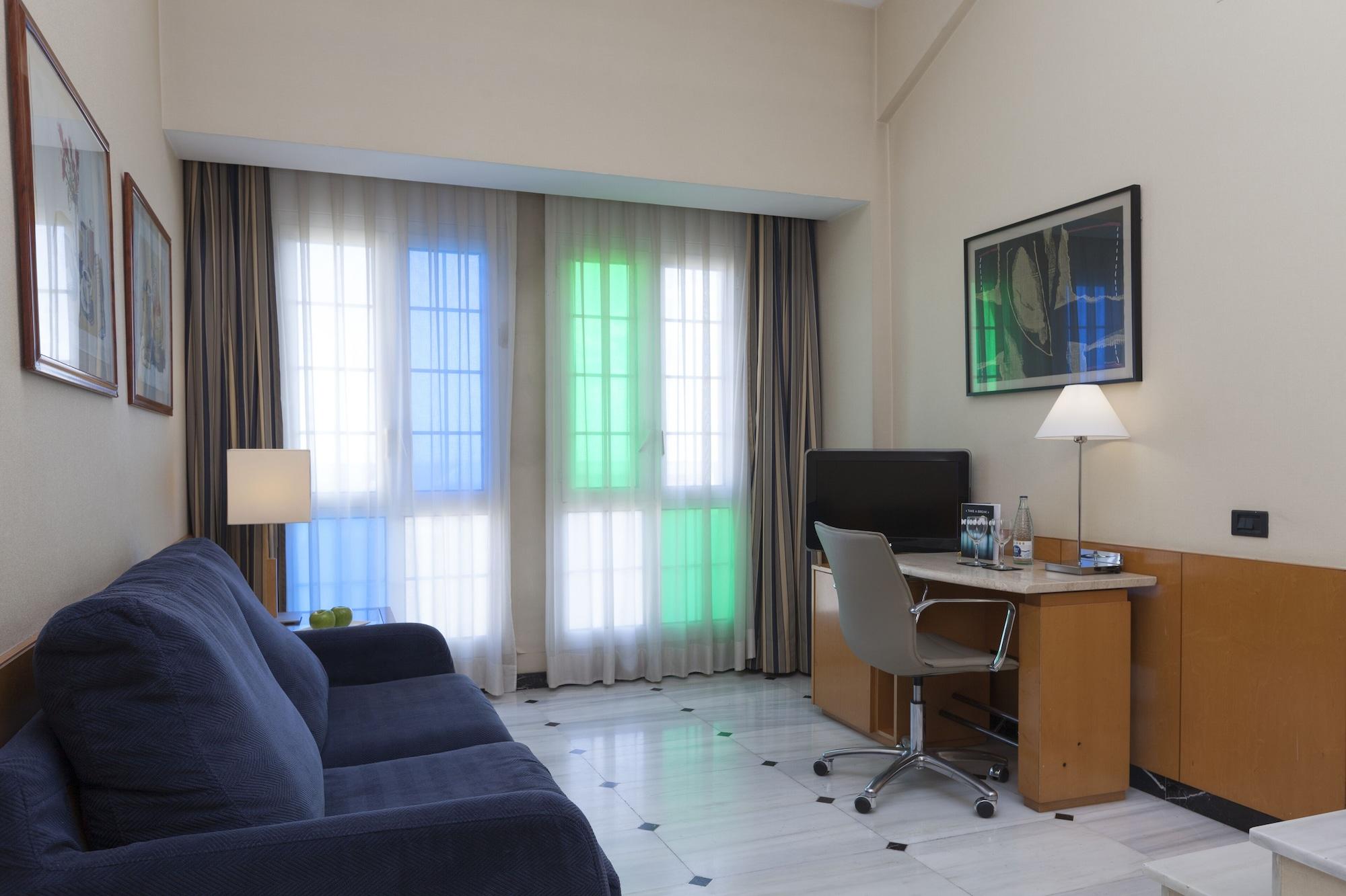 Urh Ciutat De Mataro Hotel Luaran gambar