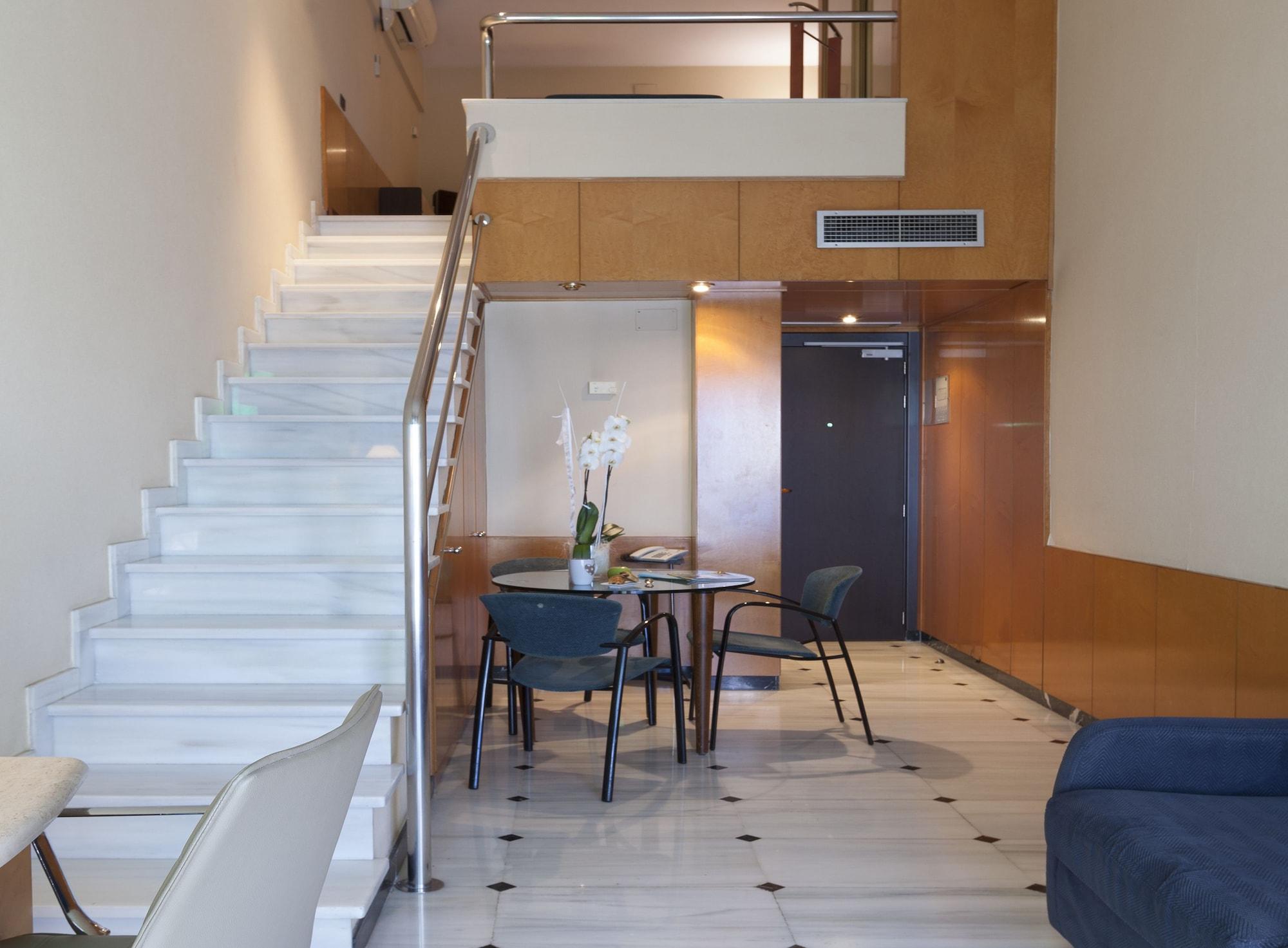 Urh Ciutat De Mataro Hotel Luaran gambar
