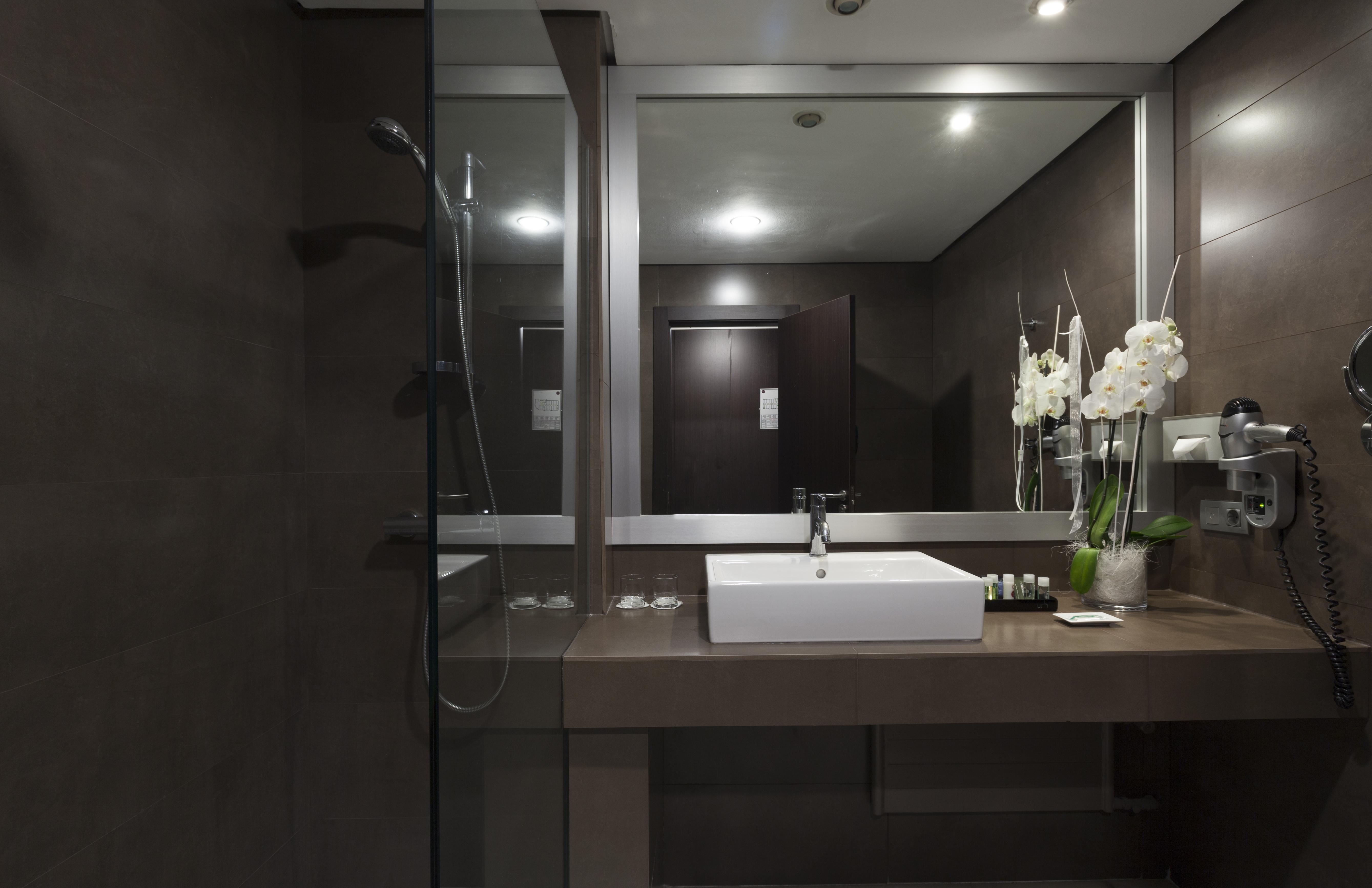 Urh Ciutat De Mataro Hotel Luaran gambar