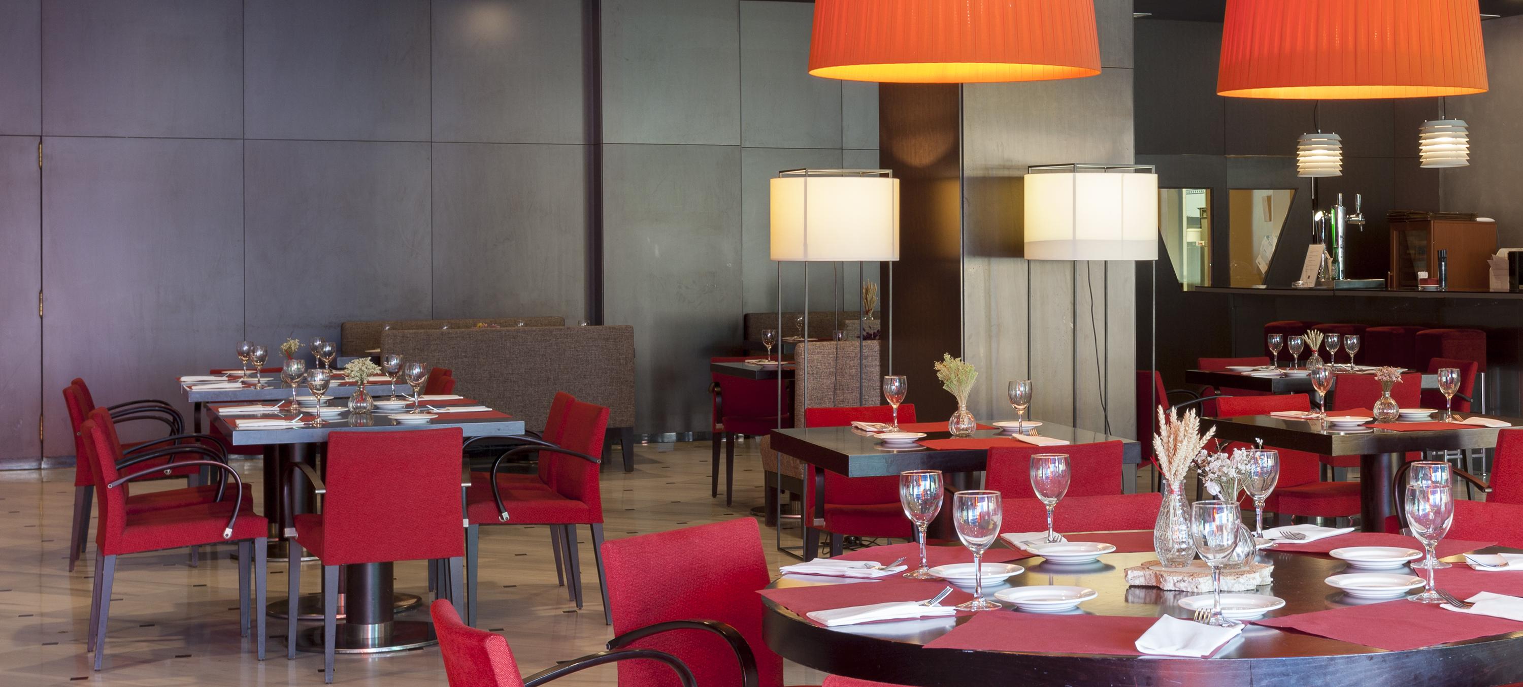 Urh Ciutat De Mataro Hotel Luaran gambar