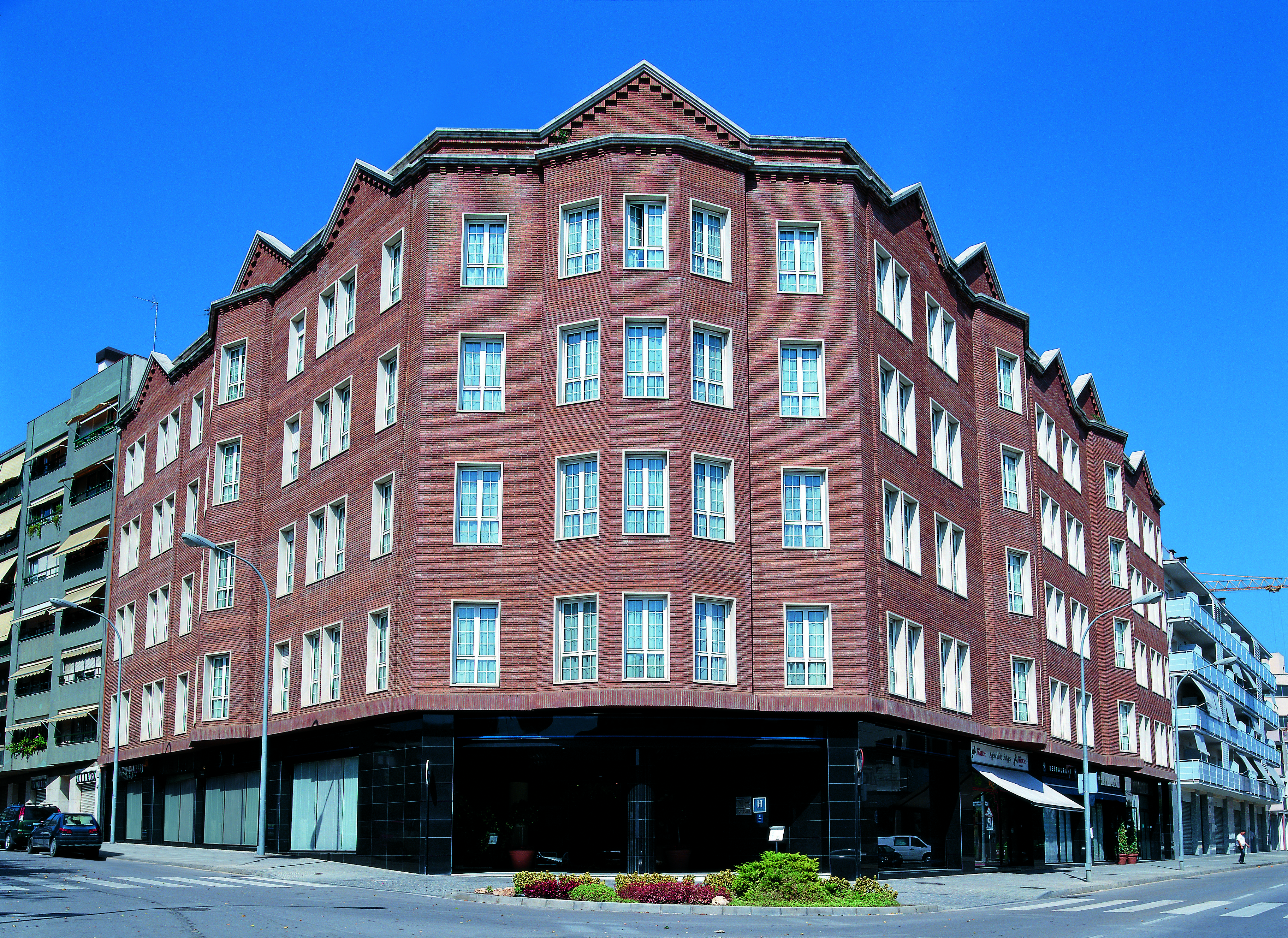 Urh Ciutat De Mataro Hotel Luaran gambar