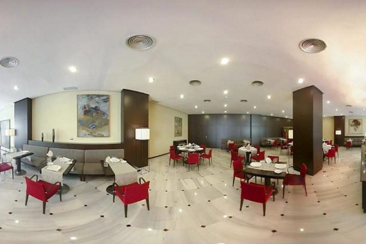 Urh Ciutat De Mataro Hotel Luaran gambar
